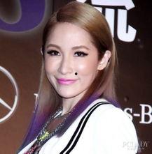 娱乐吃瓜酱腮红,揭秘明星们的时尚秘密武器 第3张 娱乐吃瓜酱腮红,揭秘明星们的时尚秘密武器 第3张