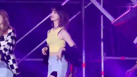 韩国热舞视频,动感旋律下的青春活力展现  第2张